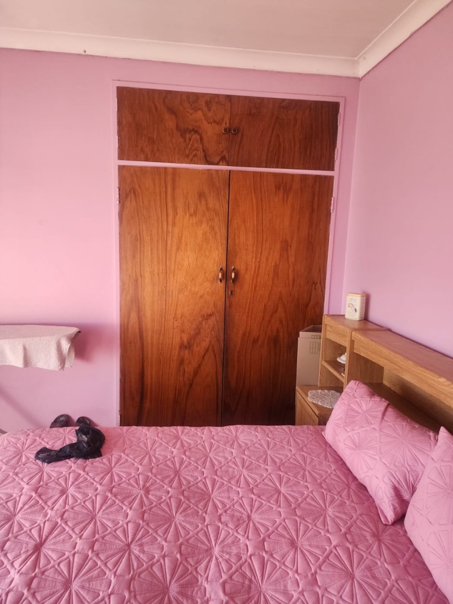 5 Bedroom Property for Sale in Meiringspark North West